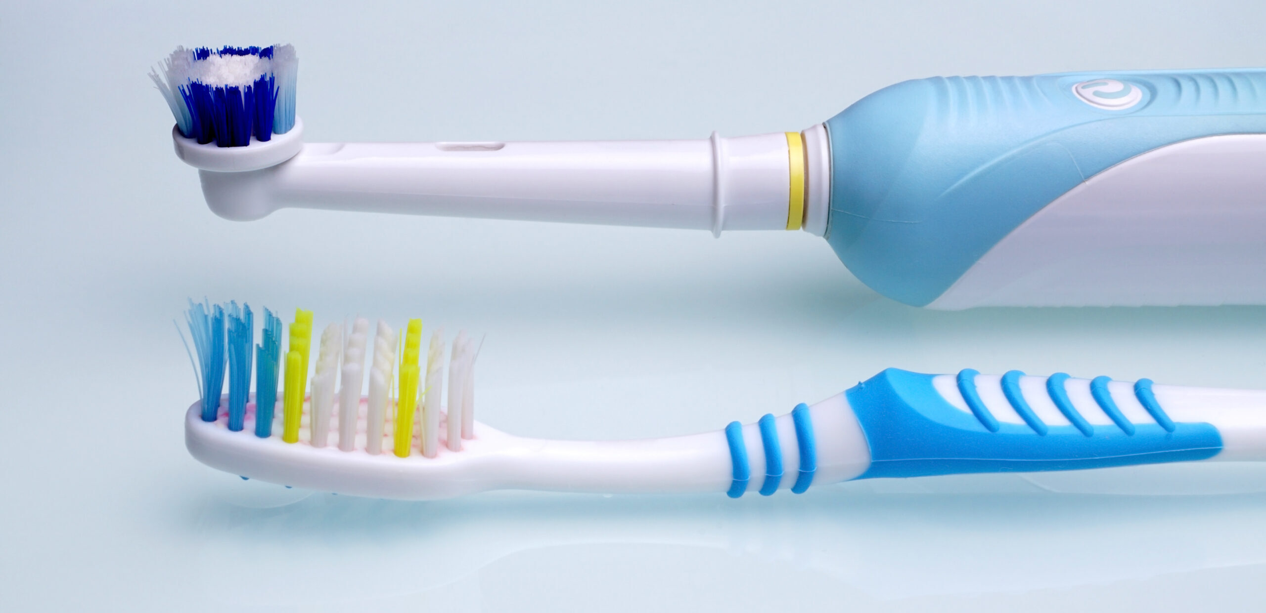 電動歯ブラシと普通の歯ブラシのどちらがいい？